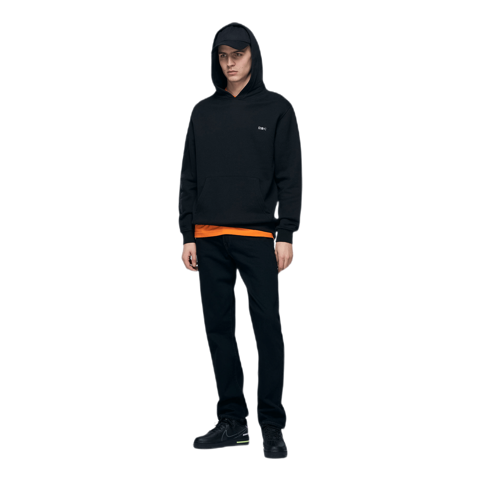 Core Hoodie Black