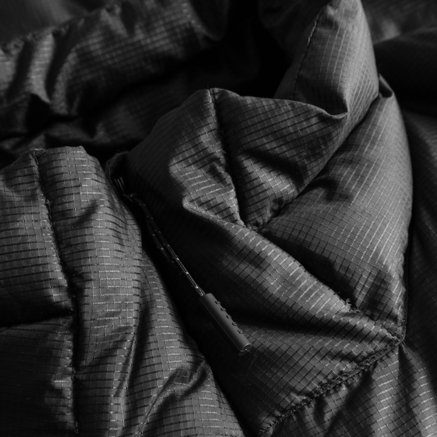 Pasmo Rip Down Jacket Black