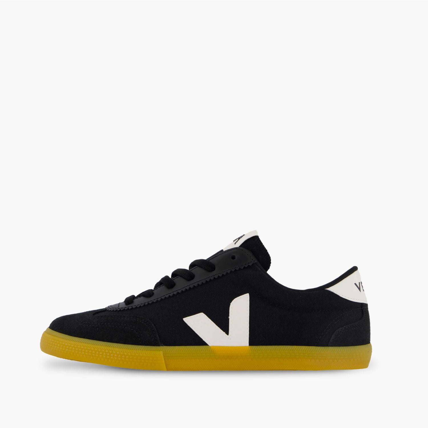 Volley Black/white/natural