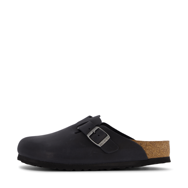 Birkenstock Boston Regular Black | Caliroots.com