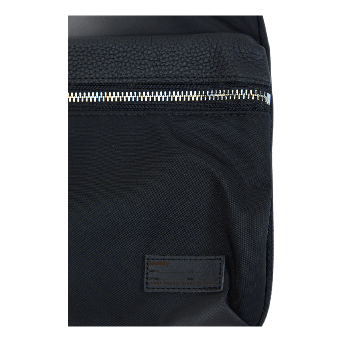 Luster Round Zip Clutch Grain Black