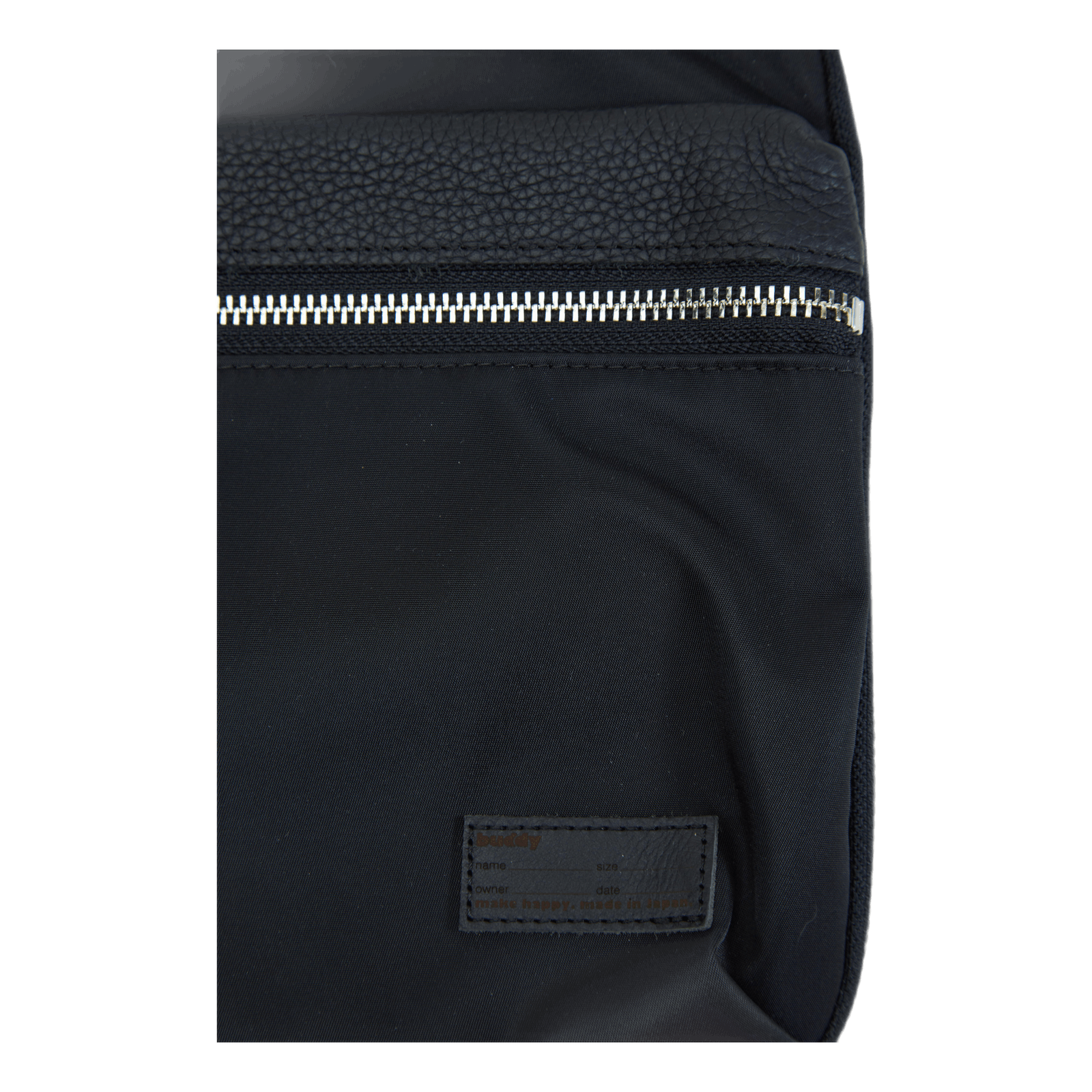 Luster Round Zip Clutch Grain Black