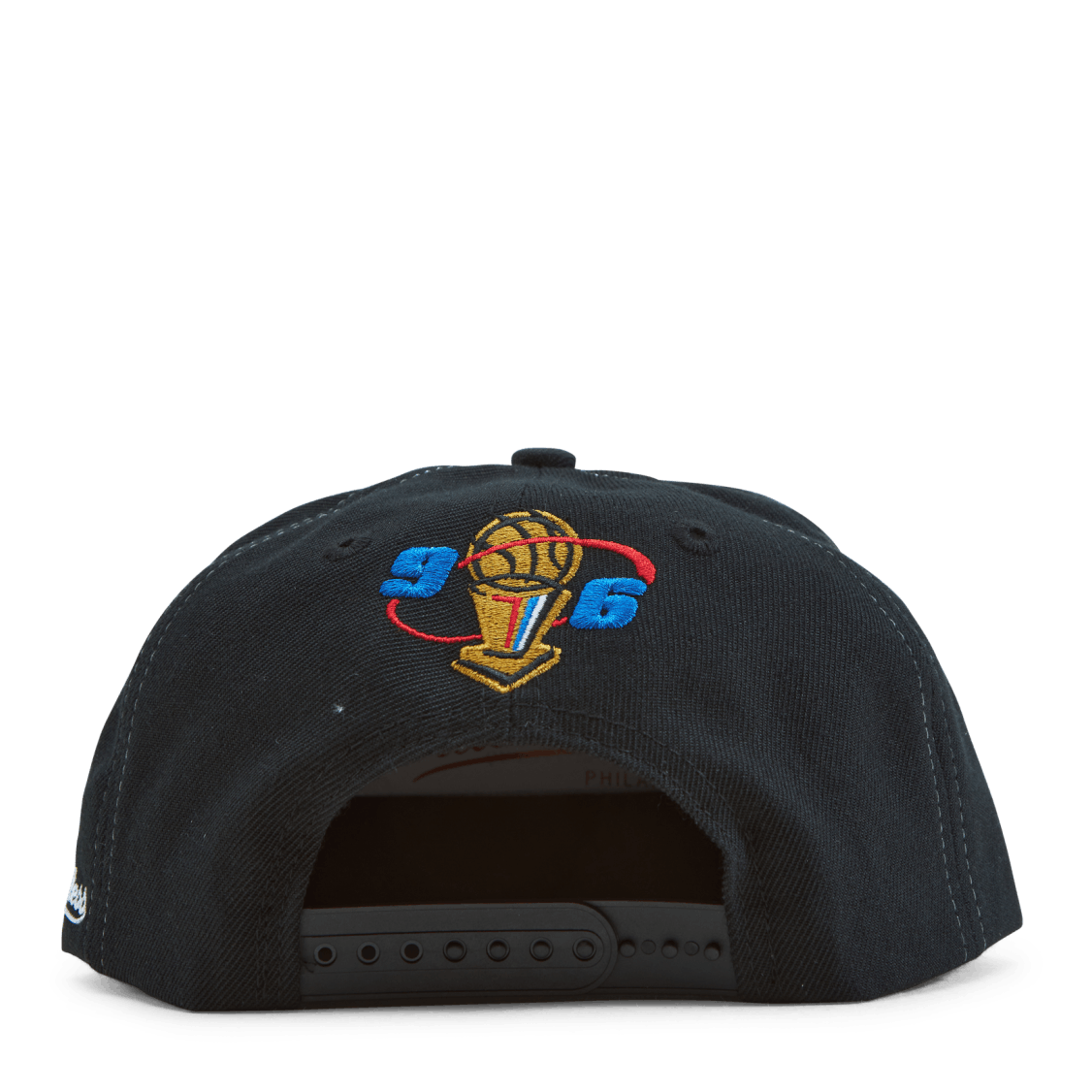 Bulls 1996 Champions Wave Snapback