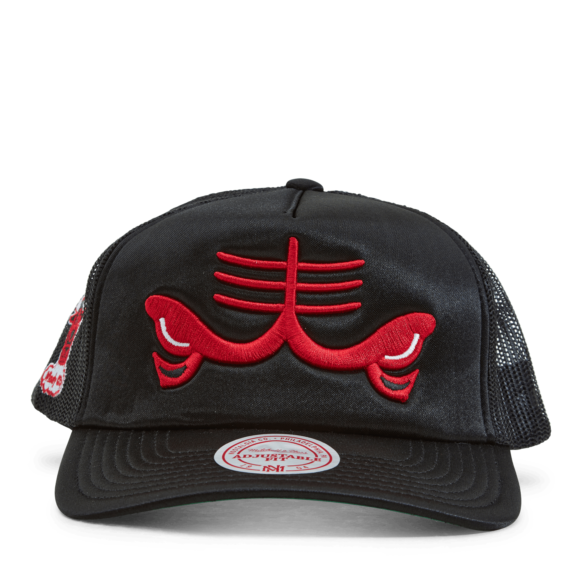 Bulls Logo Remix Trucker Snapback