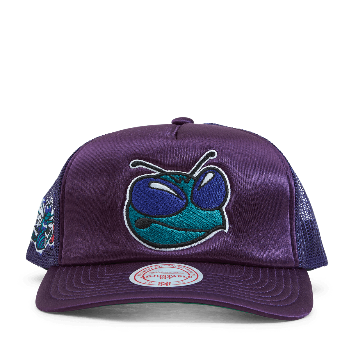 Hornets Logo Remix Trucker Snapback