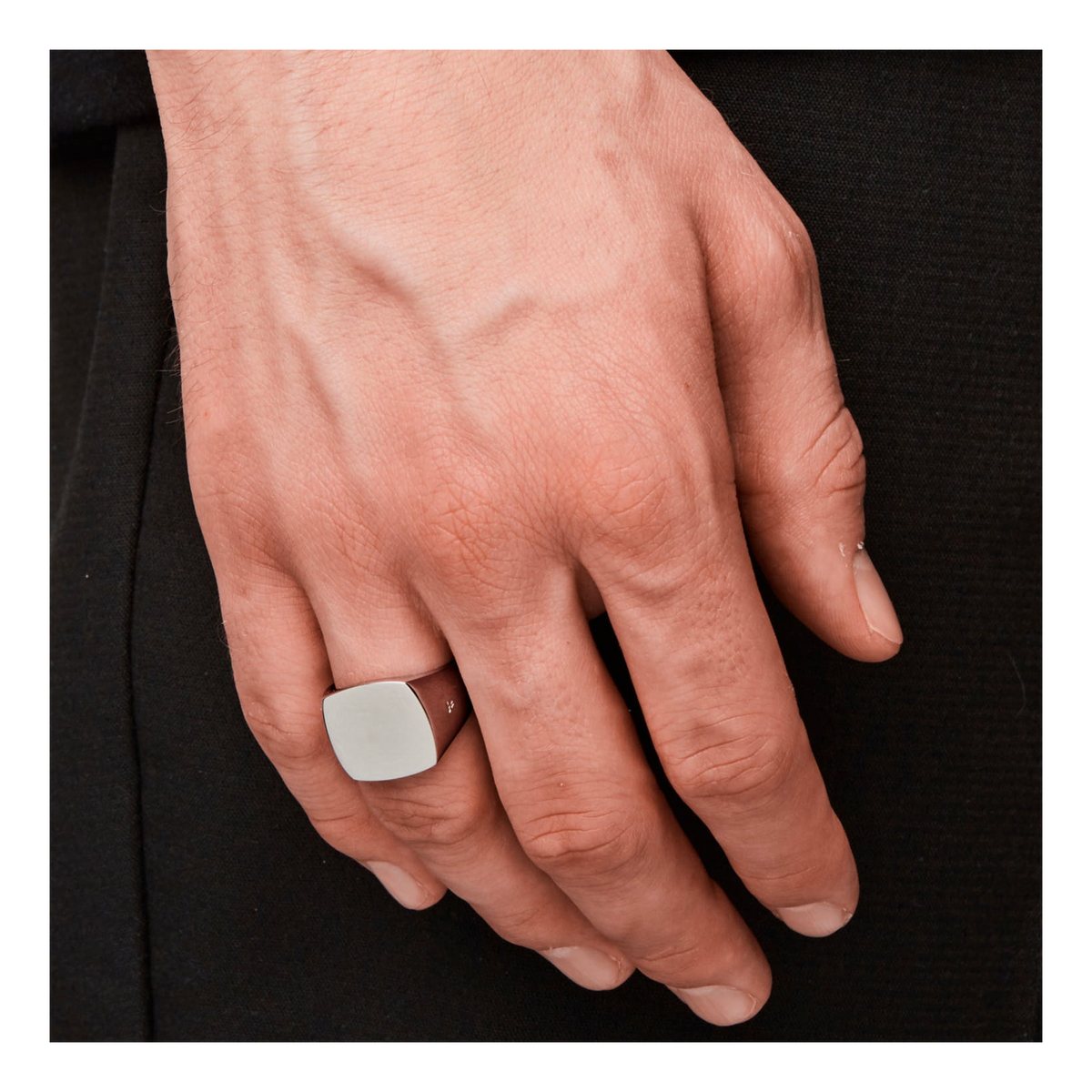 Cushion Polished (m) Silver