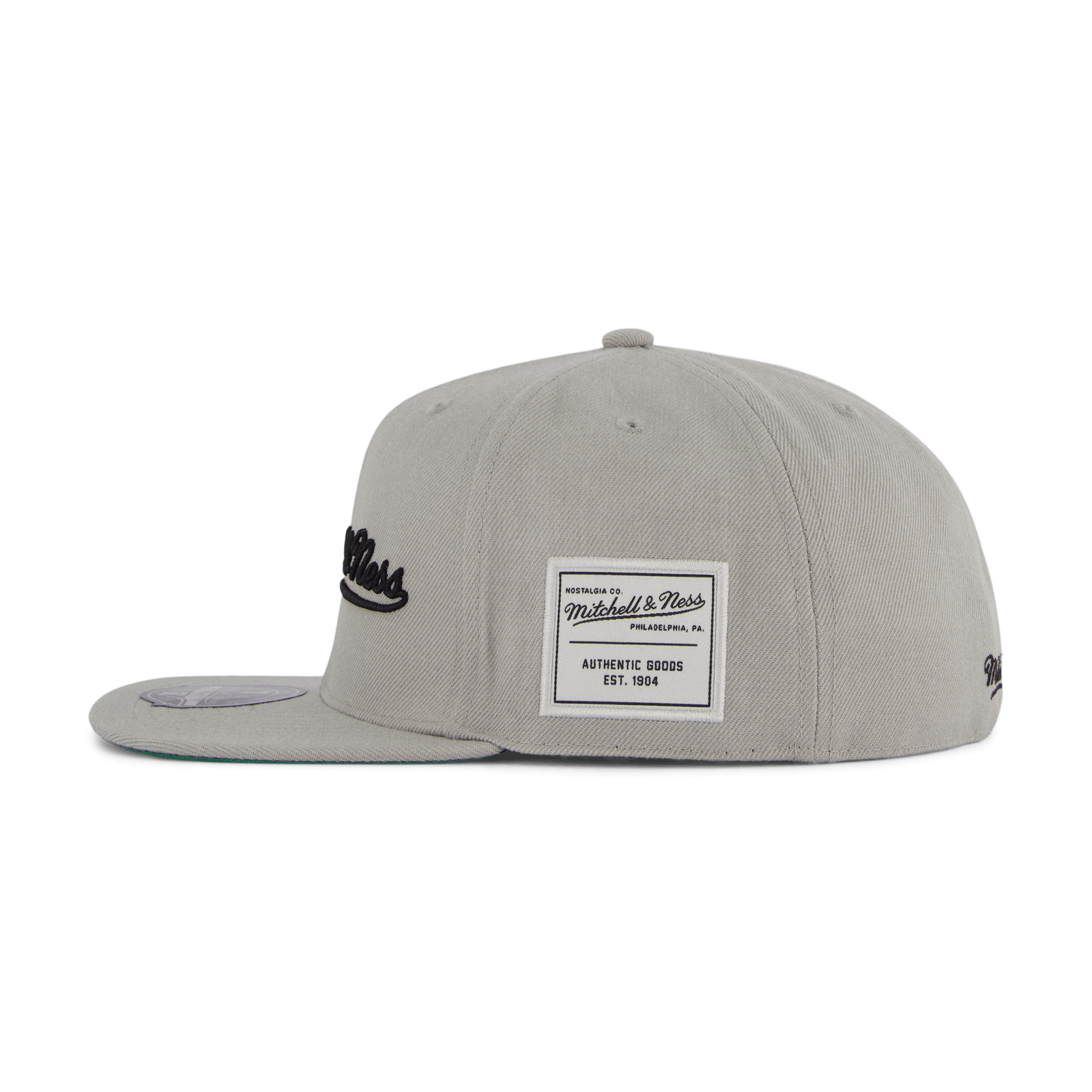 Dynasty Foundation Fitted