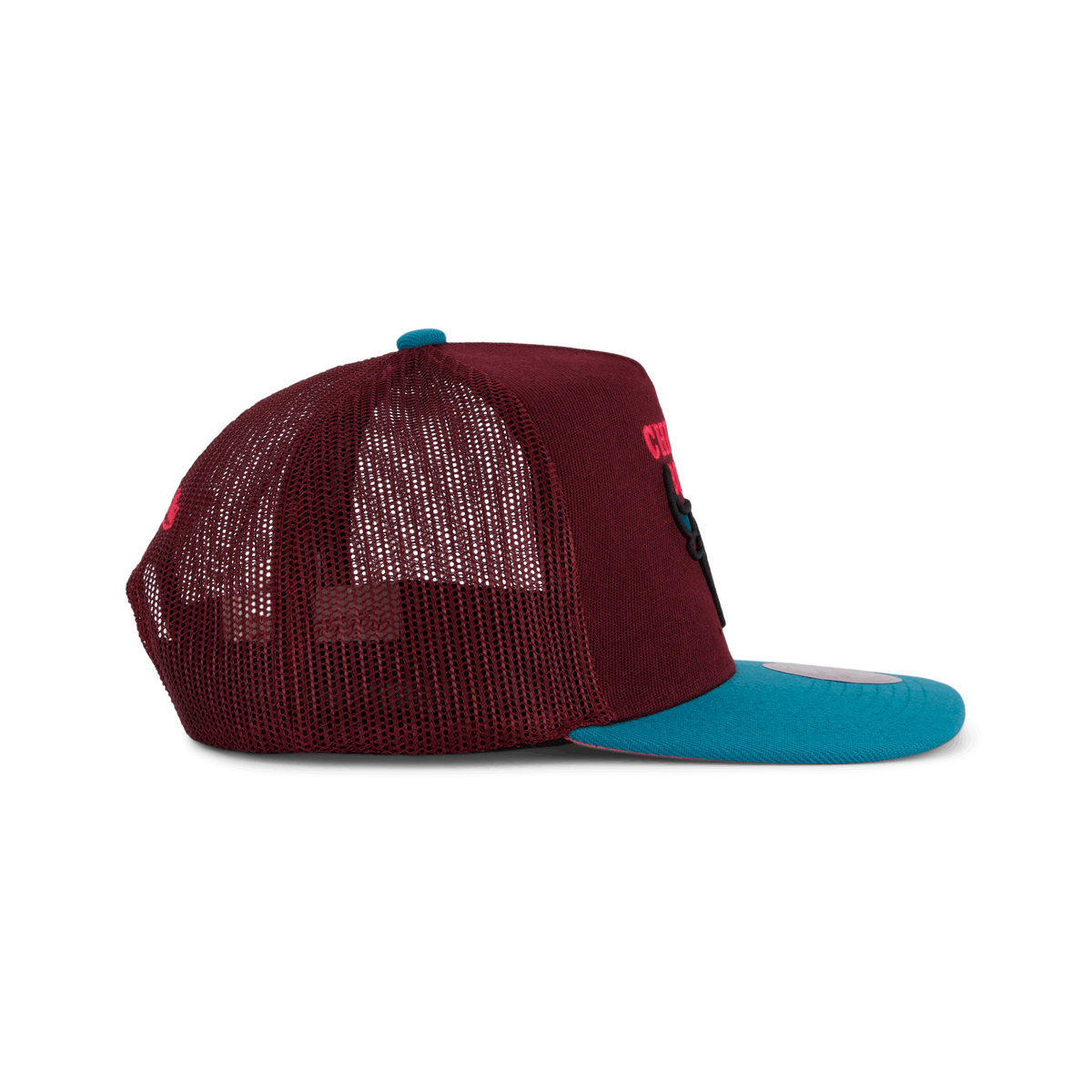 Bulls Cake Eater Trucker