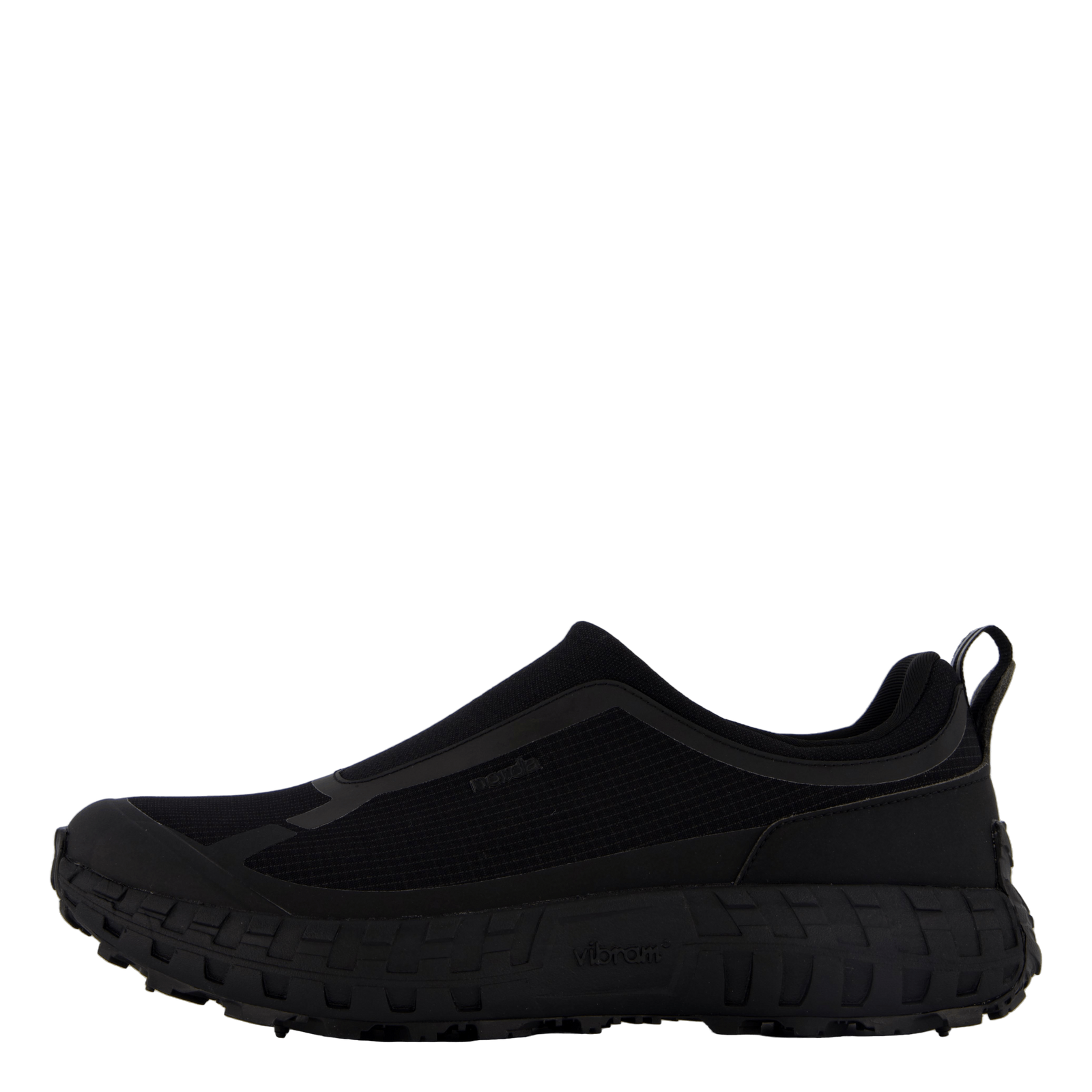 Norda 003 Pitch Black