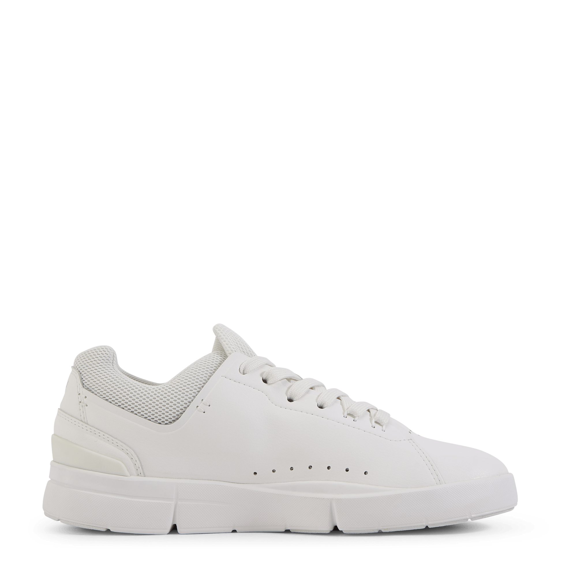 The Roger Advantage All White